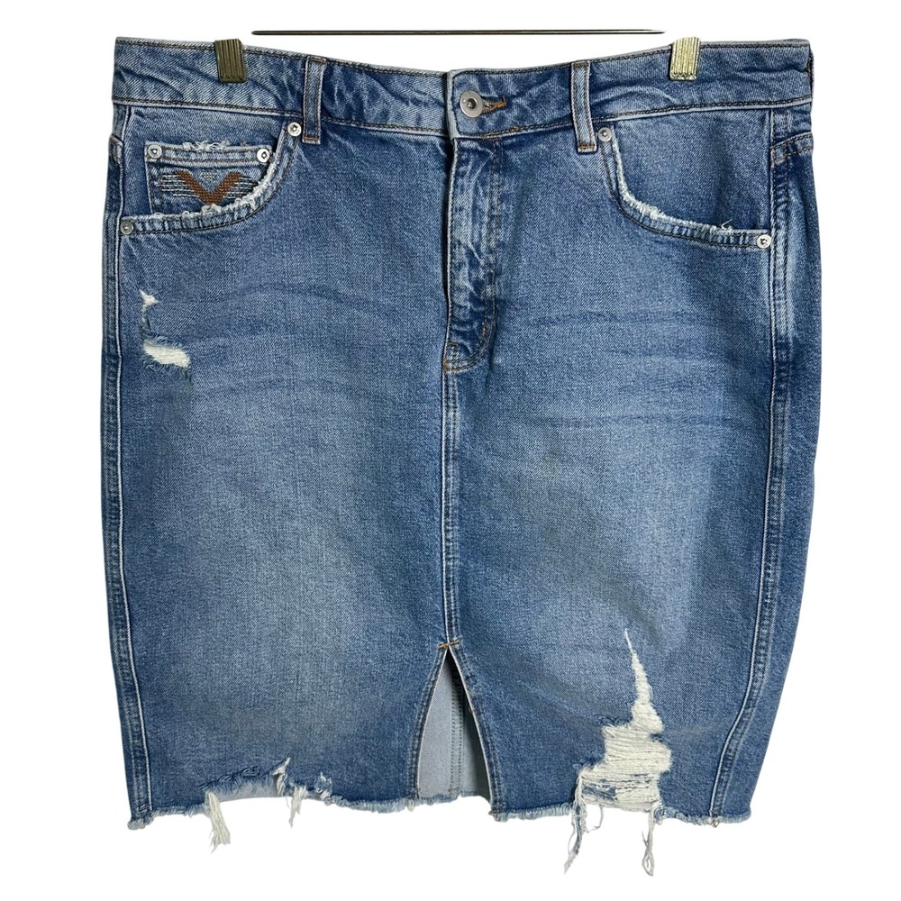 Pilcro Letterpress Anthropologie‎ Sz 12 Fitted Distressed Denim Mini Skirt Blue
